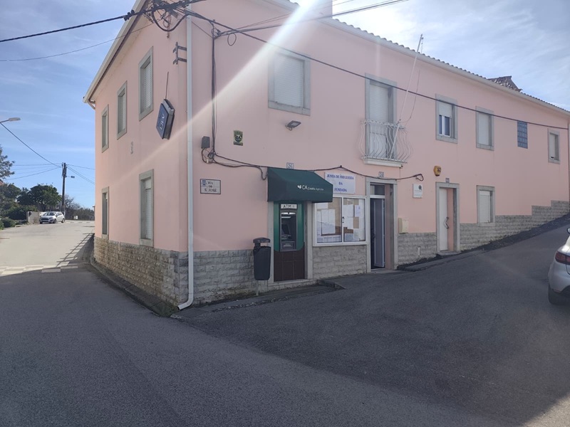 Edifício da Junta de Freguesia de Fundada