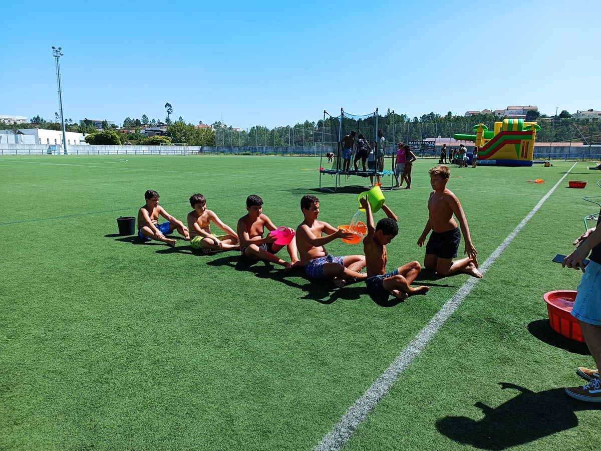 Crianças em atividades