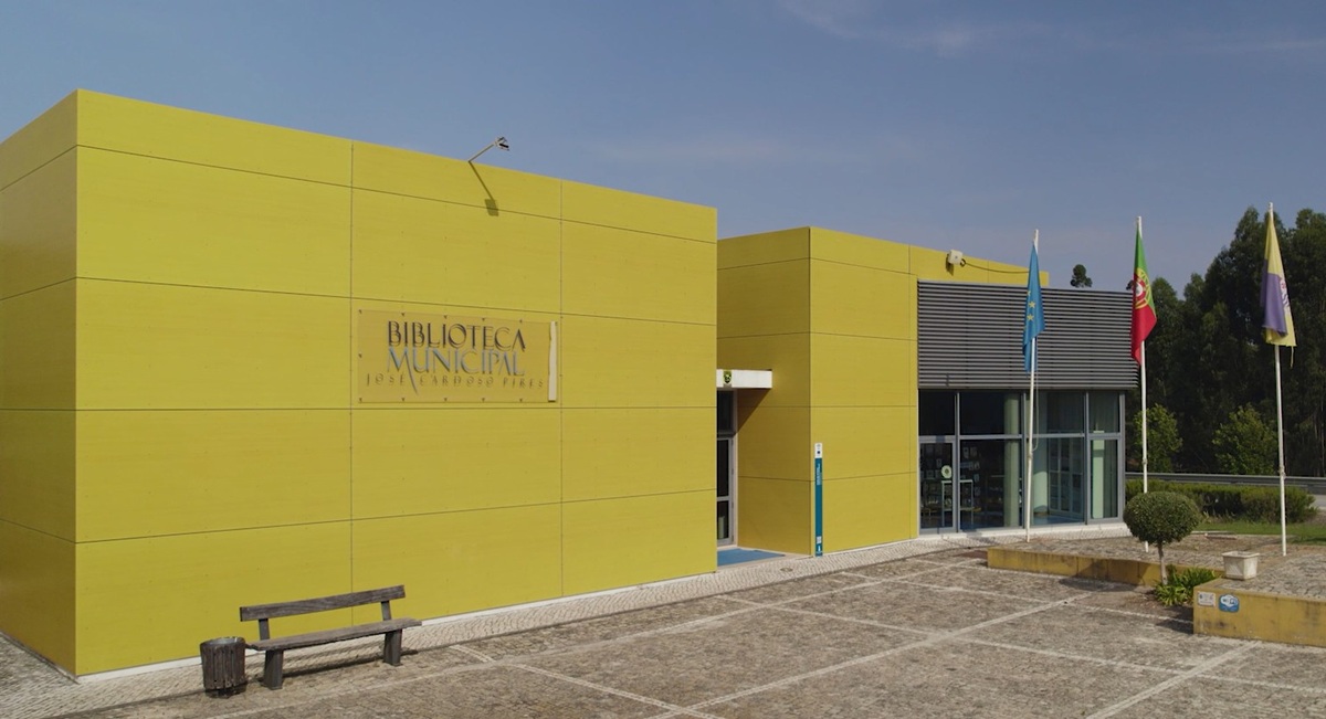 Biblioteca Municipal José Cardoso Pires