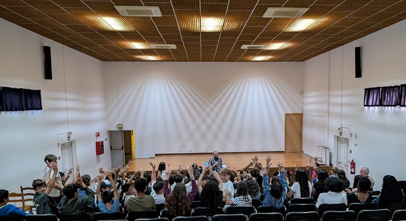 Sessão no Auditório Municipal