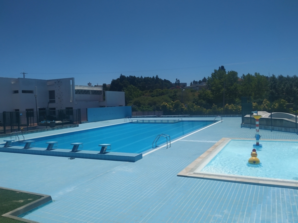 encerrada piscina